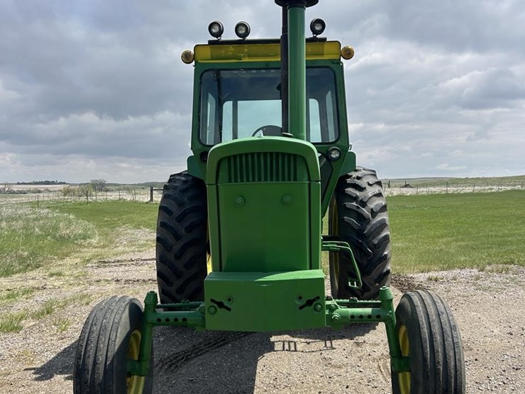 john-deere-4320-image-2