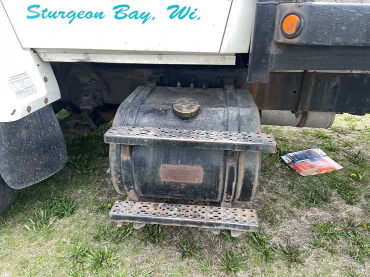 ford-l7000-image-24