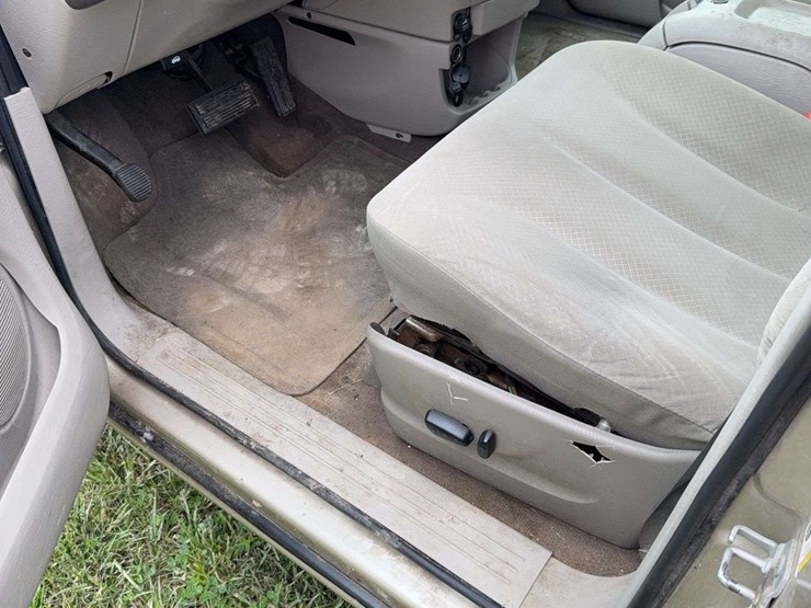 2007-dodge-caravan-image-8