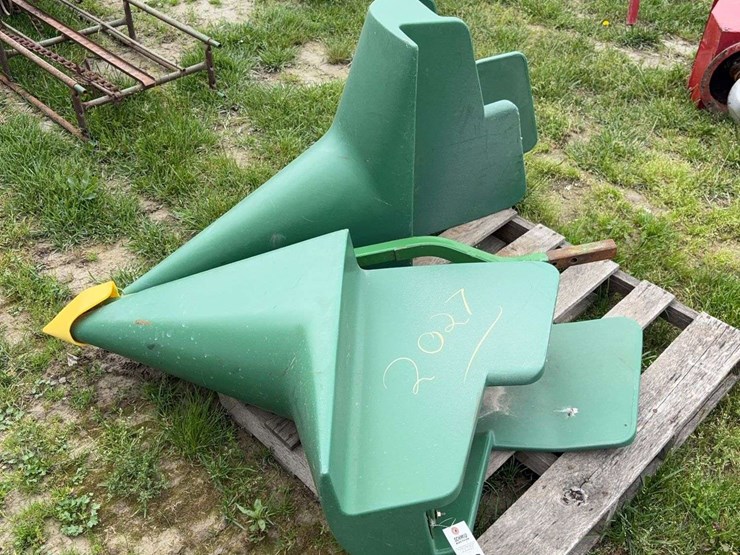 john-deere-2-image-1