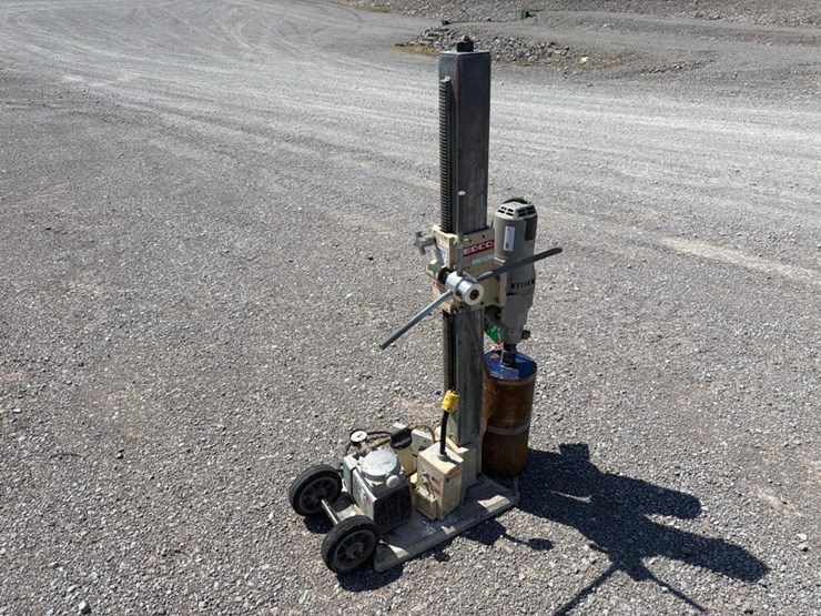 #19-•-edco-core-drill-rig-image-3