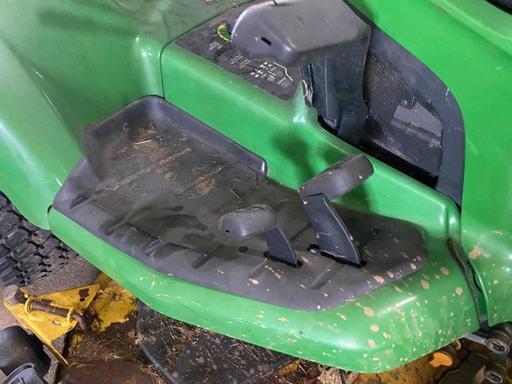 john-deere-x720-image-9