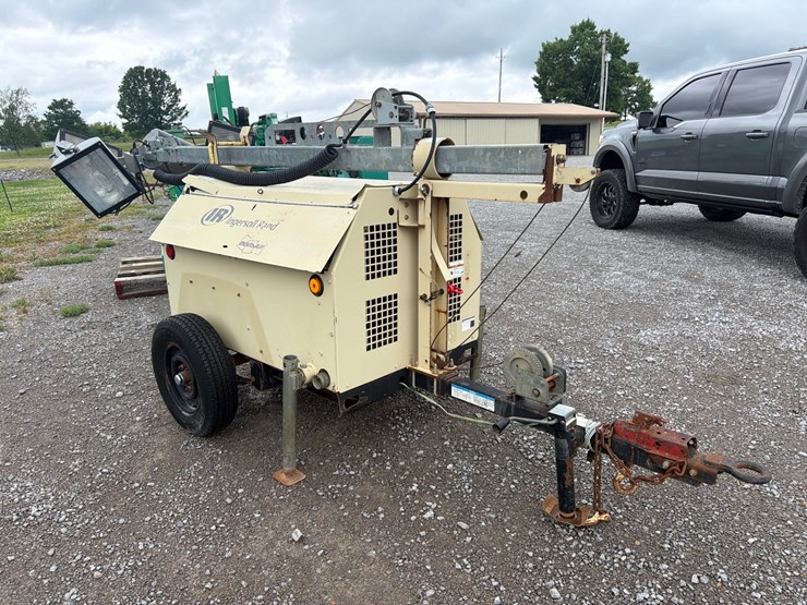 ingersoll-rand-light-tower-image-2