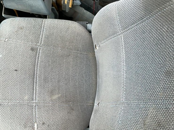 1995-volvo-l120-image-23