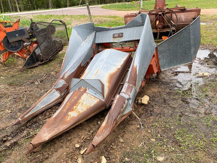#3510-•-allis-chalmers-kl238-corn-head-image-1