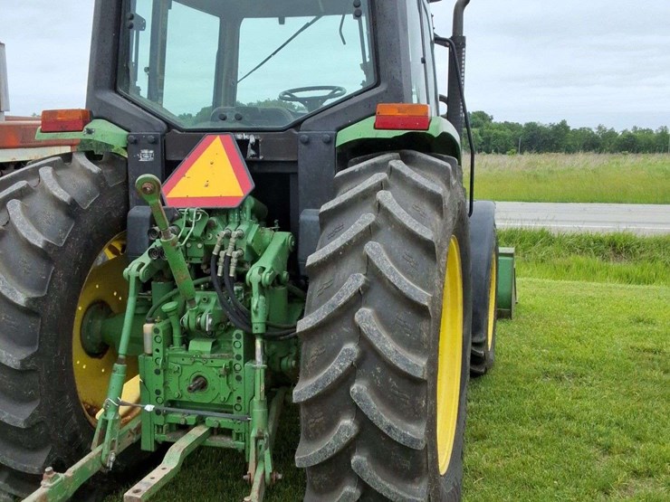 john-deere-6400-image-8