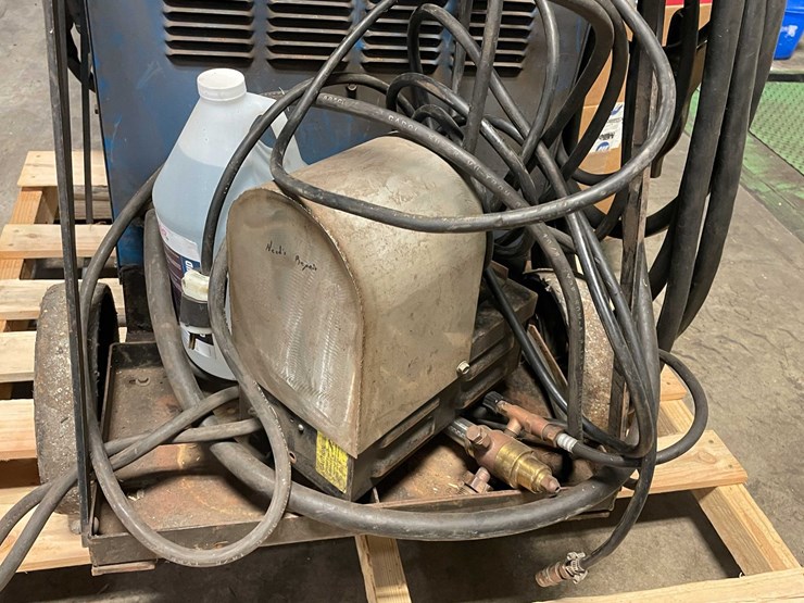 #4156-•-miller-welder-image-24
