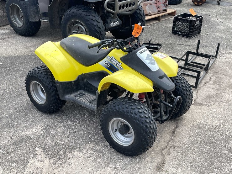 #4177-•-50-cc-four-wheeler-image-1