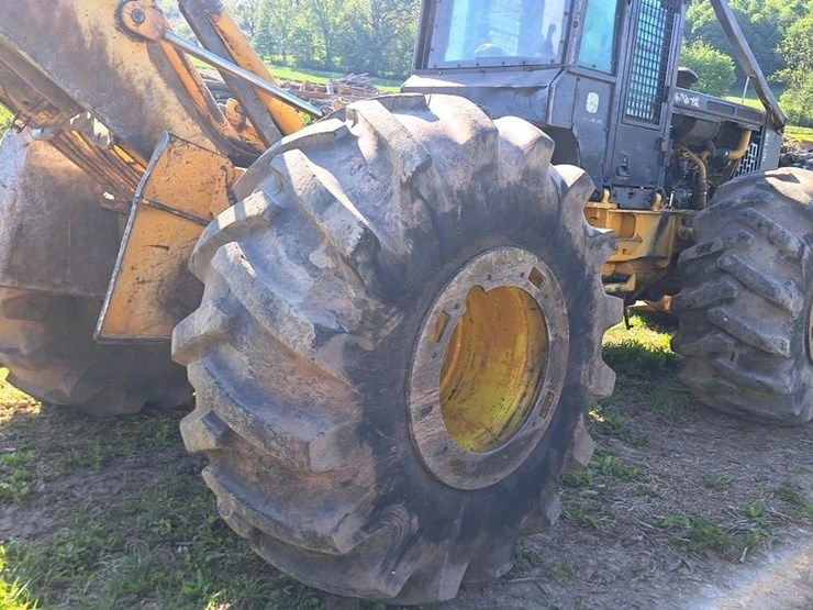 2006-deere-648-image-37