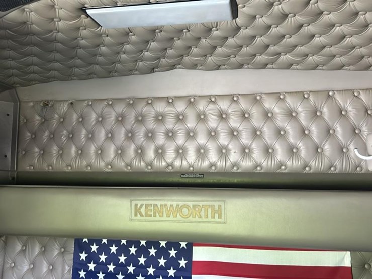 2006-kenworth-t800-image-29