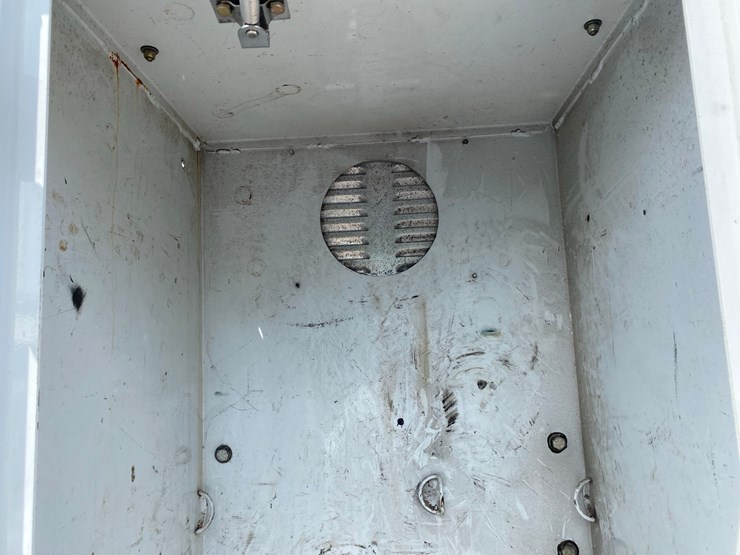 2019-ford-f-450-service-truck-image-42