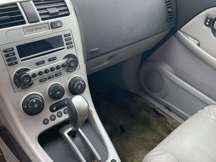 2006-chevrolet-equinox-image-6
