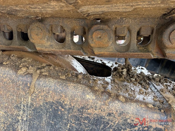 2004-deere-450c-lc-image-22