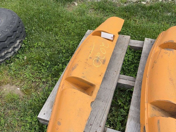 2-rear-wights-off-case,-443lbs-image-2