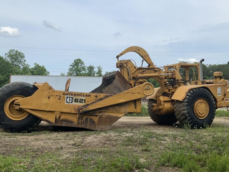 caterpillar-621-image-8