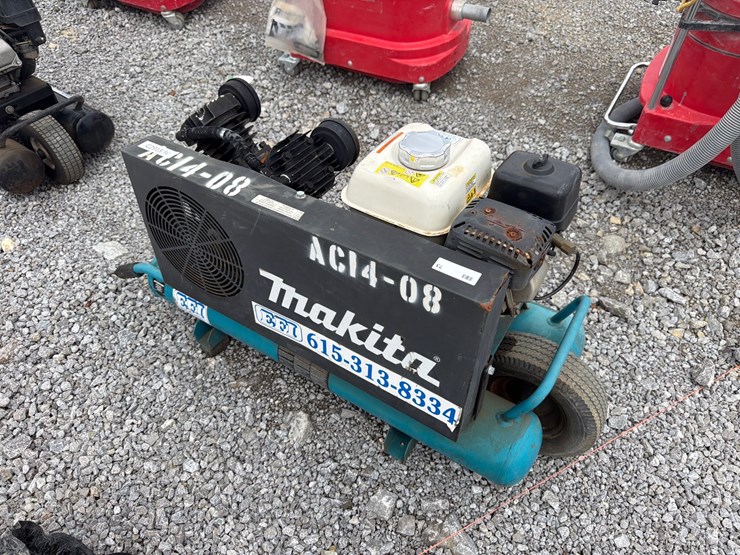 #73-•-makita-twin-tank-air-compressor-image-1