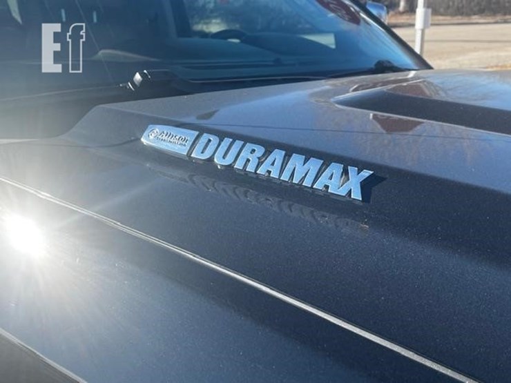 2019-gmc-sierra-2500hd-denali-image-16