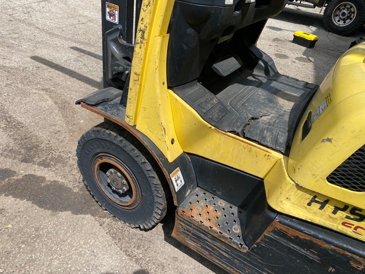 2016-hyster-h30ft-lp-forklift-image-14