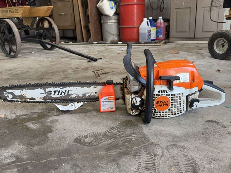 stihl-ms-291-chainsaw-with-stihl-2-cycle-engine-oil-image-1