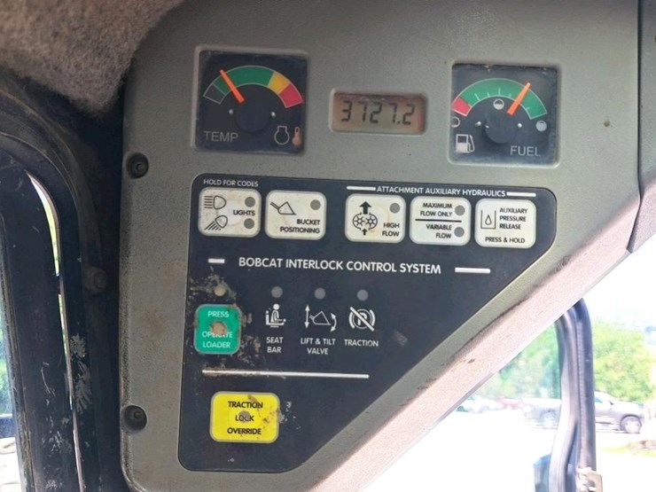 2008-bobcat-s185-image-13