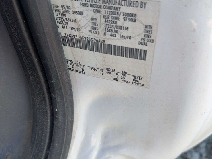 2002-ford-f350-image-8