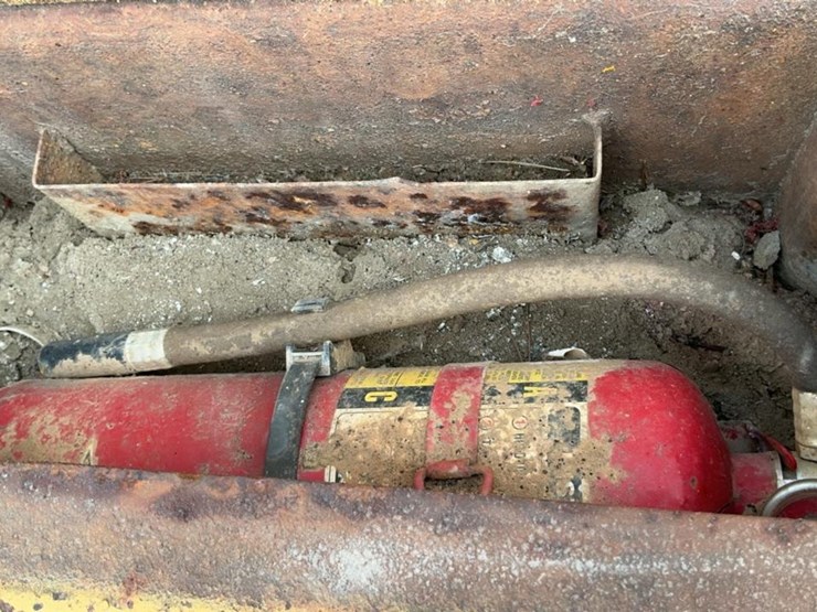 caterpillar-621-image-37