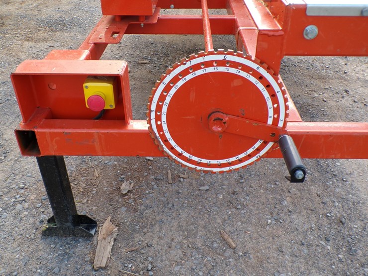 #179-•-2020-wood-mizer-eg200-twin-blade-edger-image-32