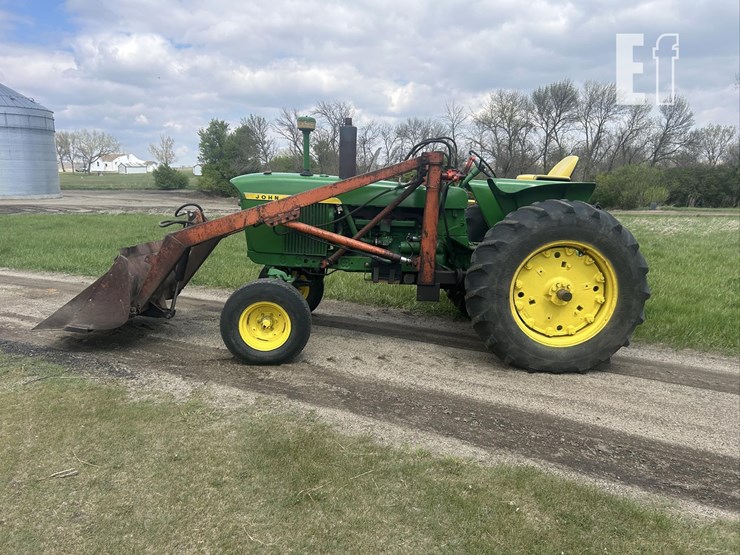 john-deere-4020h-image-8