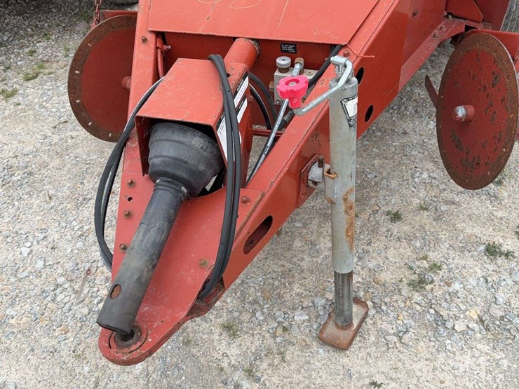 hesston-530-image-7