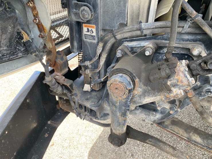 2014-kenworth-t400-single-axle-day-cab-semi-tractor-image-25