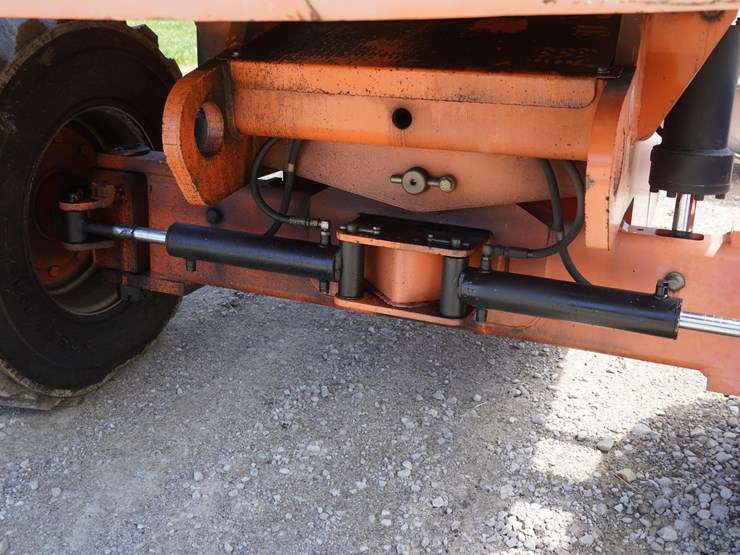 2000-jlg-600sj-image-45