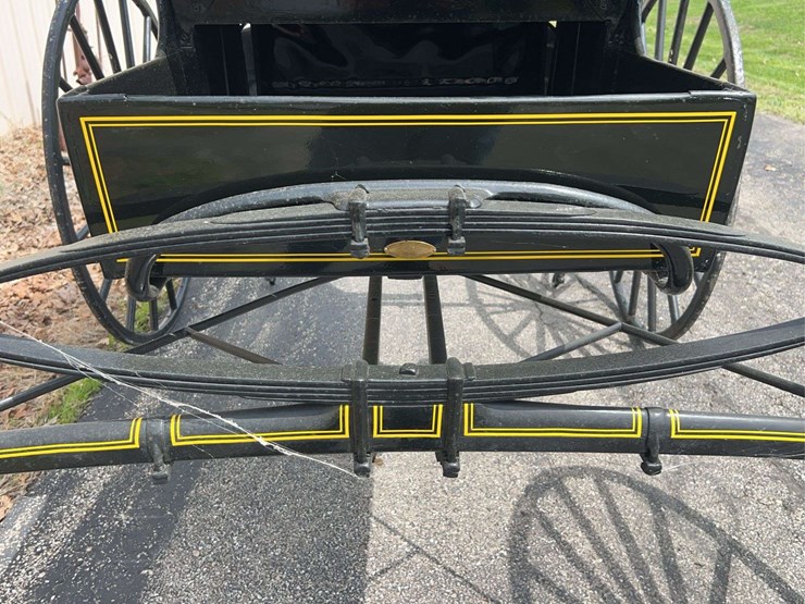 john-deere-reliance-buggy-image-22