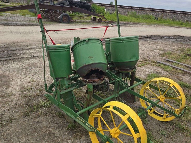 john-deere-2-image-5