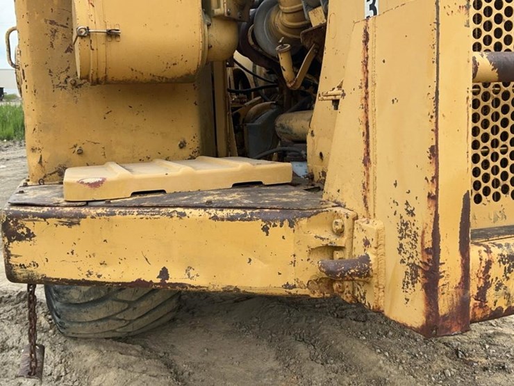 caterpillar-621-image-40