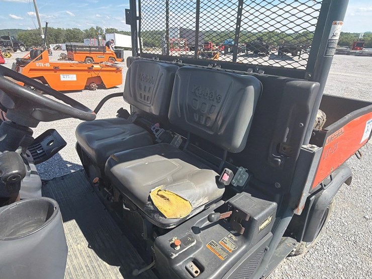 2015-kubota-rtv-x900-image-8
