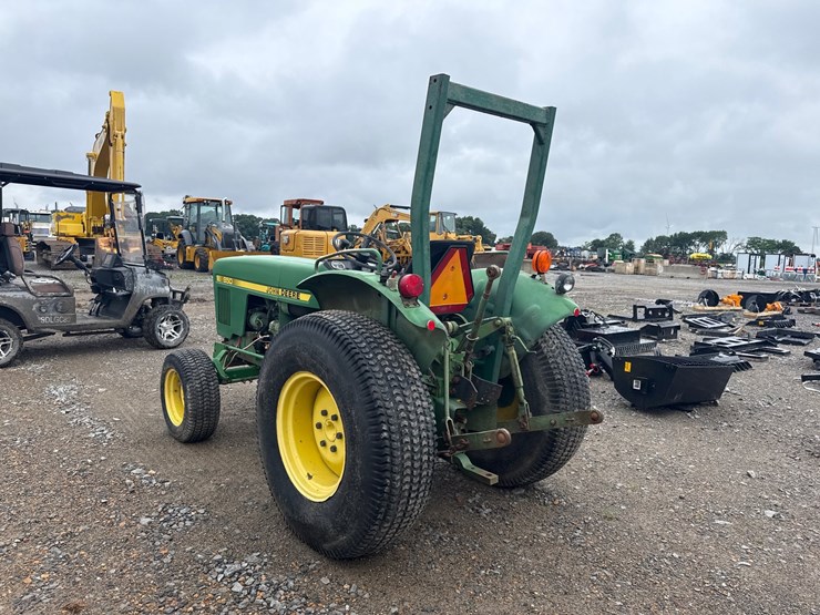 john-deere-850-image-4