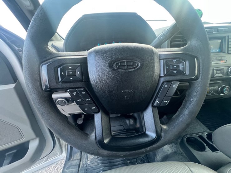 2017-ford-f250-xl-image-8