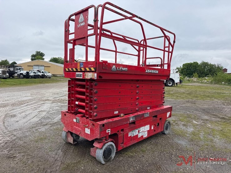 2020-lgmg-as4650e-electric-scissor-lift-image-4