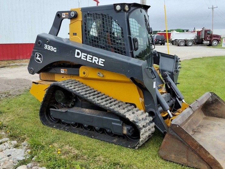 2017-deere-333g-image-3