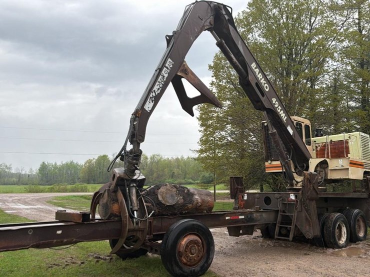 #151-•-barking-495ml-self-propelled-knuckleboom-image-1