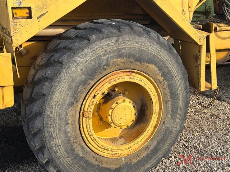 volvo-a25-image-20