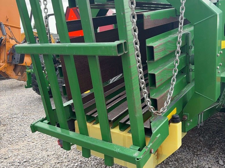 john-deere-100-image-26