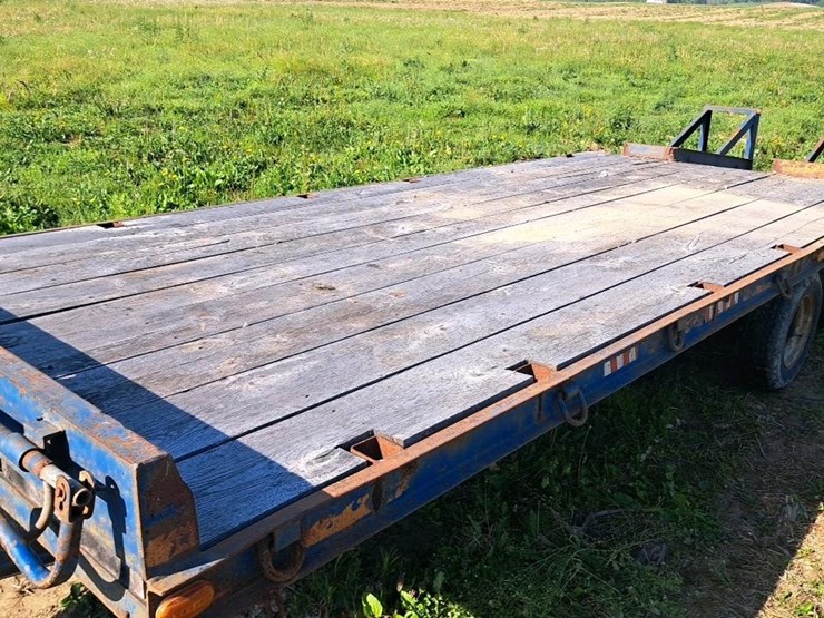 #165-•-1996-econoline-trailer-image-12