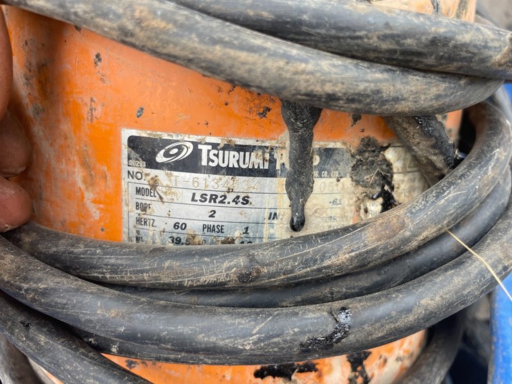 #6048-•-tsunami-sump-pump-and-water-hoses-image-6