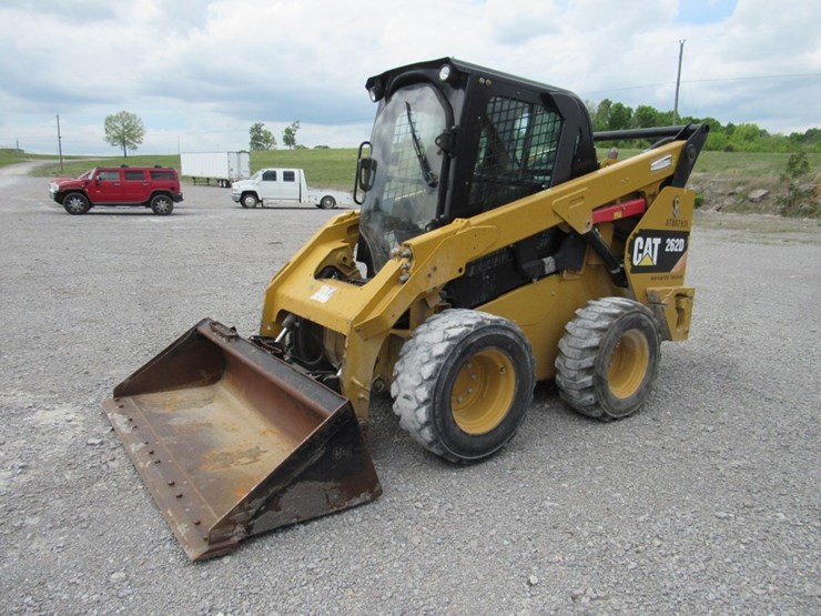 2018-caterpillar-262d-image-1