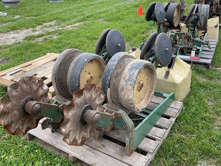 john-deere-7000-image-2