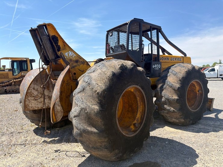john-deere-640d-image-4