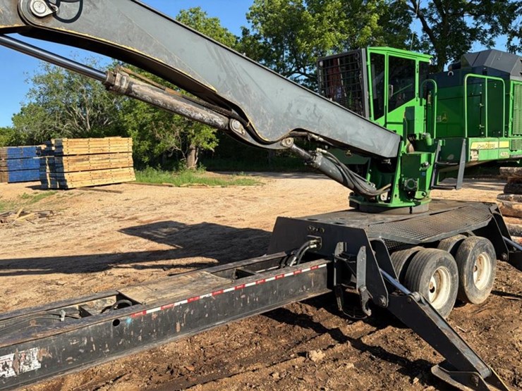 2018-deere-437e-image-7