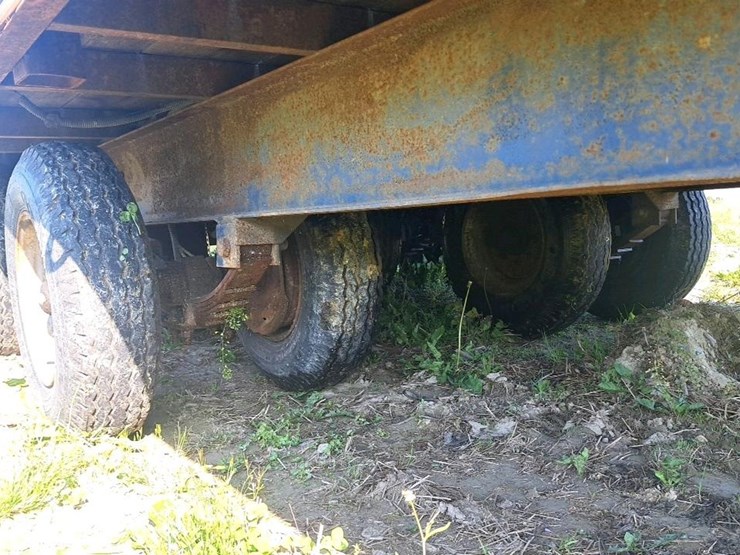 #165-•-1996-econoline-trailer-image-19