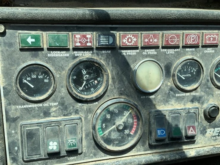 #131-•-bell-off-road-dump-truck-image-25